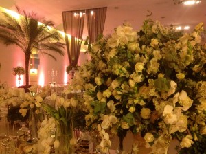 Decoração Branco e Verde na Festa de Casamento Espaço Milla Moreno