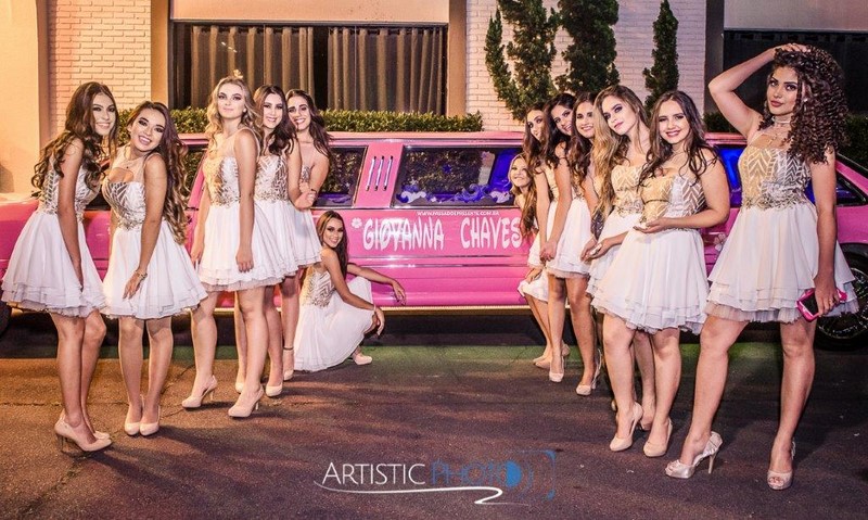 carro festa giovanna chaves