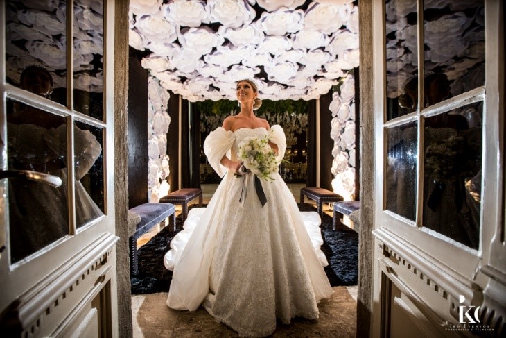 decoração para casamento com flores de papel